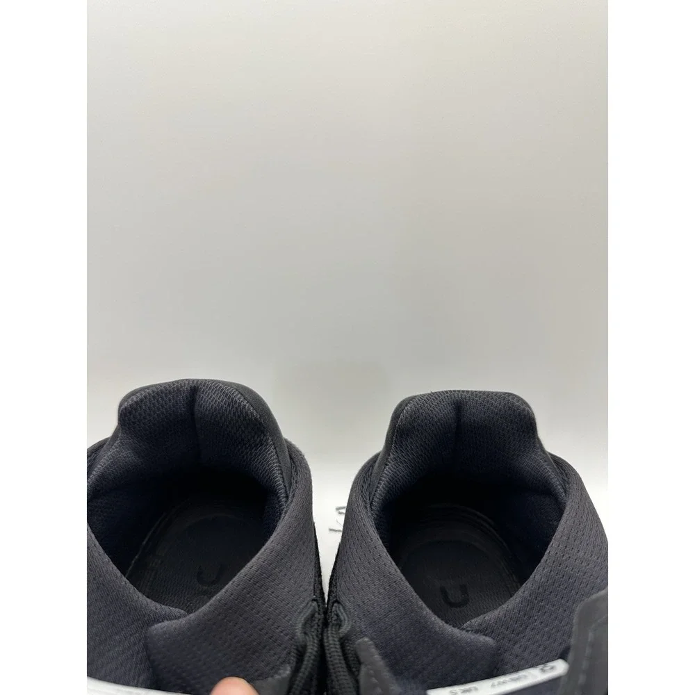 On Cloudnova Black And White Womens 7